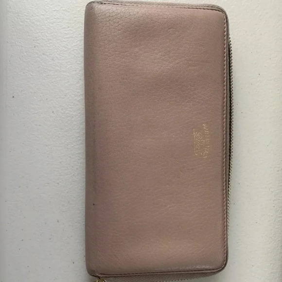 Gucci pink blush pebbled leather zippy wallet bamboo pull gold lettering - Picture 1 of 8